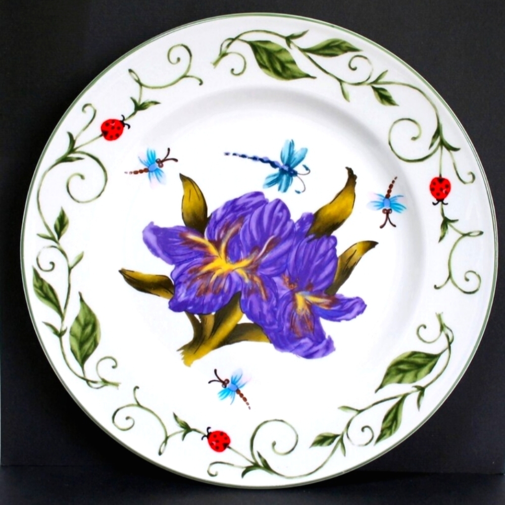 Dinner plate